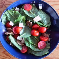 Ensalada de espinacas con vinagreta de miel